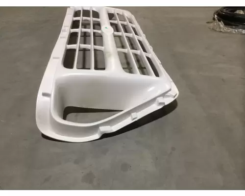 FORD F-650 Grille