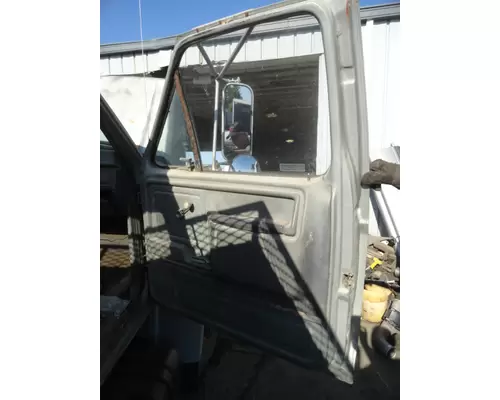 FORD F-7000 Door Assembly, Front