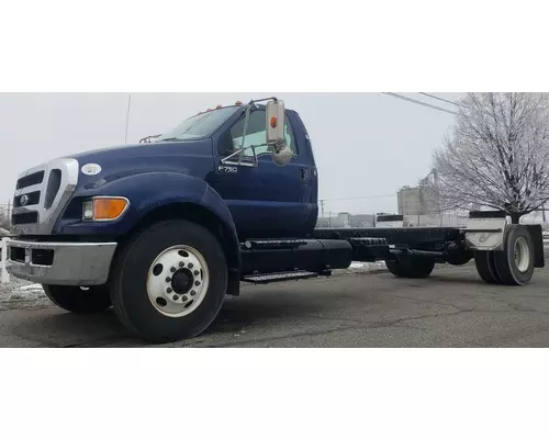 FORD F-750 Complete Vehicle