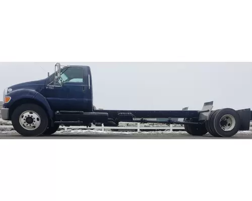 FORD F-750 Complete Vehicle