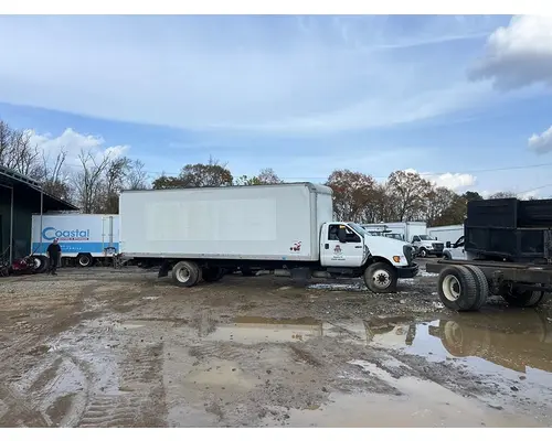FORD F-750 Rears (Rear)
