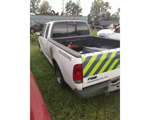 FORD F150 SERIES WHOLE TRUCK FOR PARTS