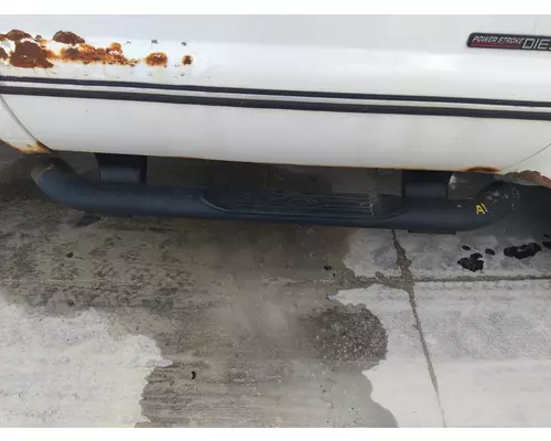 FORD F250 SERIES CAB STEP