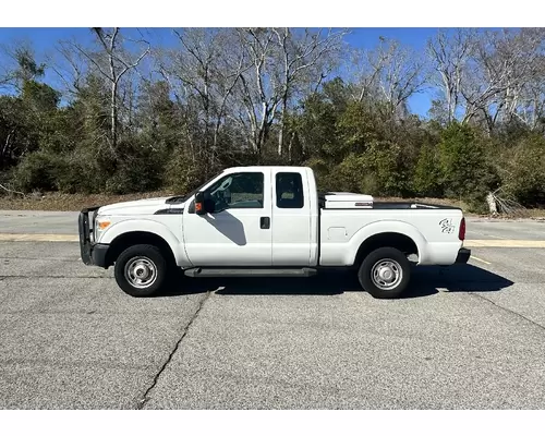 FORD F250 Complete Vehicle