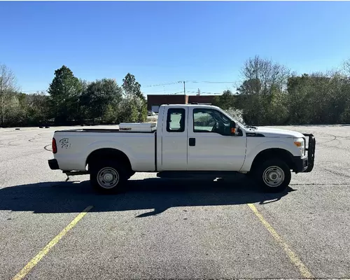 FORD F250 Complete Vehicle