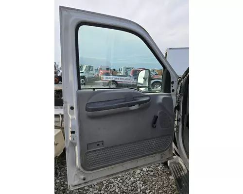 FORD F350 SUPER DUTY Door Assembly, Front