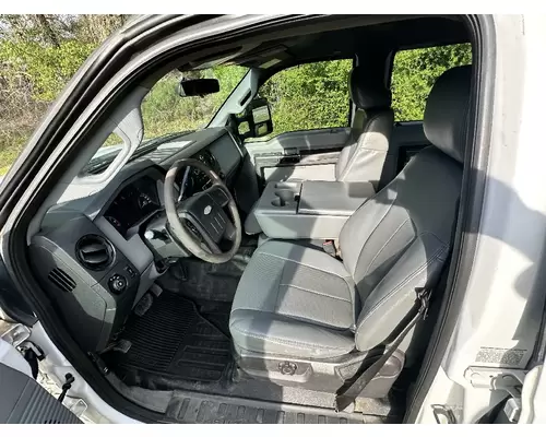 FORD F350 Complete Vehicle