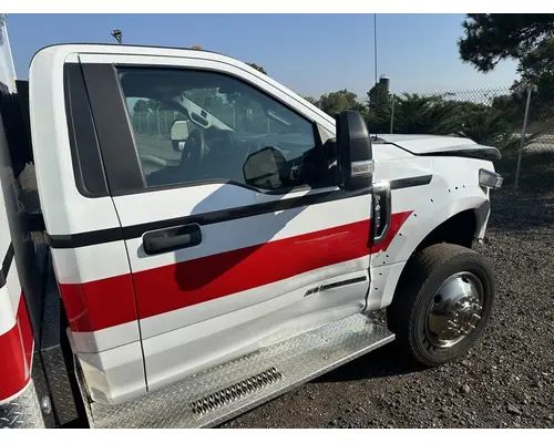 FORD F450 4X4 Ambulance Rebuilders