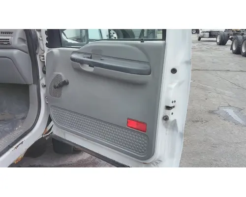 FORD F550SD (SUPER DUTY) 1999-2007 DOOR ASSEMBLY, FRONT