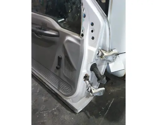 FORD F550SD (SUPER DUTY) 1999-2007 DOOR ASSEMBLY, FRONT