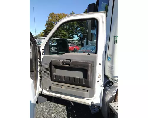 FORD F550SD (SUPER DUTY) 2008-2016 DOOR ASSEMBLY, FRONT