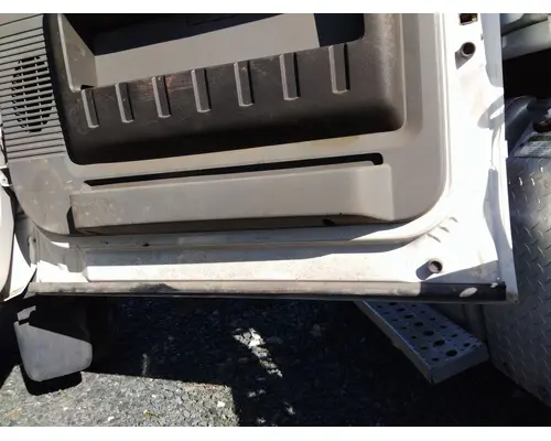 FORD F550SD (SUPER DUTY) 2008-2016 DOOR ASSEMBLY, FRONT
