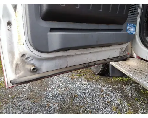 FORD F550SD (SUPER DUTY) 2008-2016 DOOR ASSEMBLY, FRONT