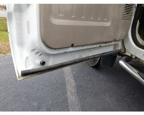 FORD F550SD (SUPER DUTY) 2008-2016 DOOR ASSEMBLY, FRONT