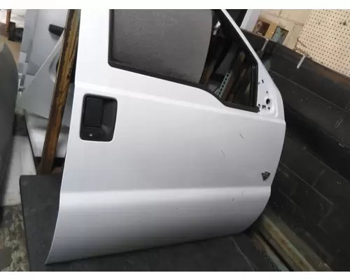FORD F550SD (SUPER DUTY) 2008-2016 DOOR ASSEMBLY, FRONT