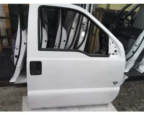 FORD F550SD (SUPER DUTY) 2008-2016 DOOR ASSEMBLY, FRONT