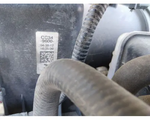 FORD F550SD (SUPER DUTY) AIR CLEANER