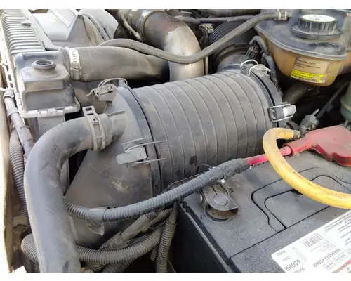 FORD F550SD (SUPER DUTY) AIR CLEANER
