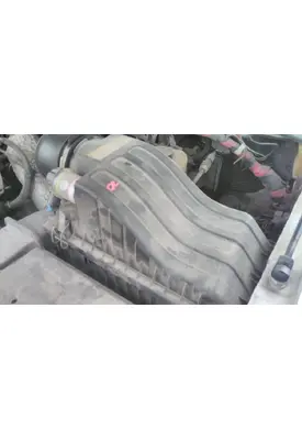 FORD F550SD (SUPER DUTY) AIR CLEANER