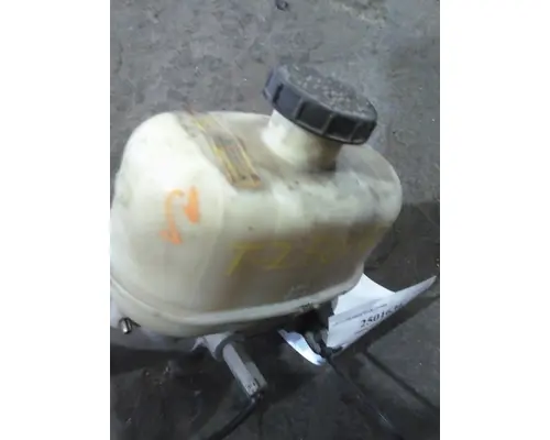 FORD F550SD (SUPER DUTY) BRAKE MASTER CYLINDER