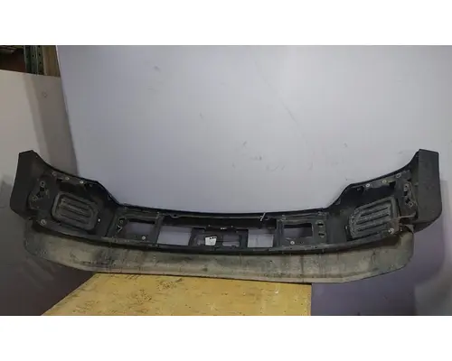 FORD F550SD (SUPER DUTY) BUMPER ASSEMBLY, FRONT