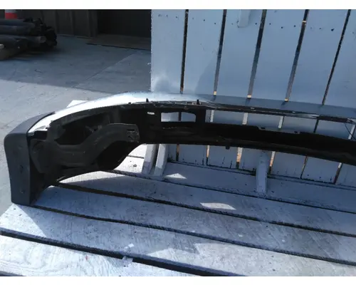 FORD F550SD (SUPER DUTY) BUMPER ASSEMBLY, FRONT