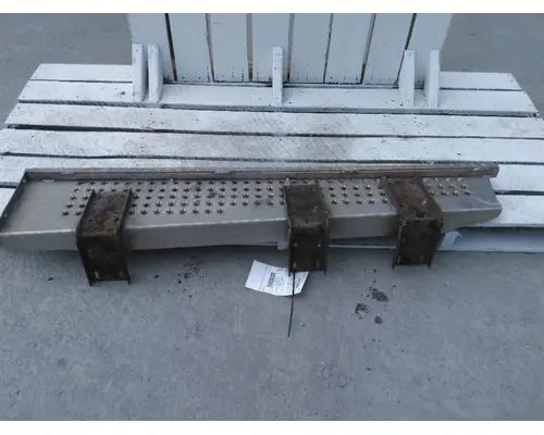 FORD F550SD (SUPER DUTY) CAB STEP