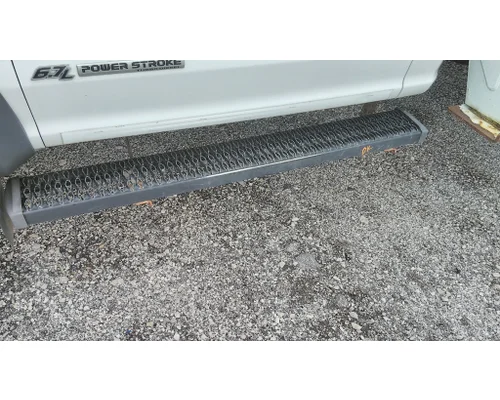 FORD F550SD (SUPER DUTY) CAB STEP