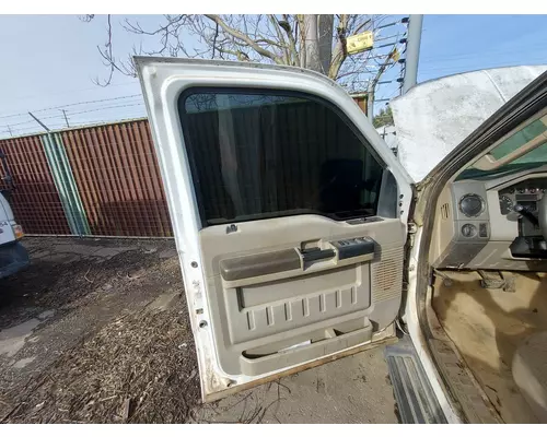 FORD F550SD (SUPER DUTY) CAB