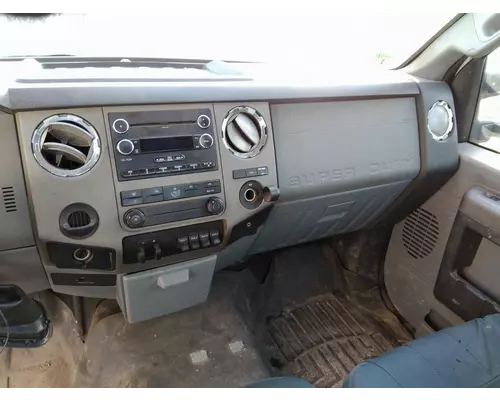FORD F550SD (SUPER DUTY) CAB