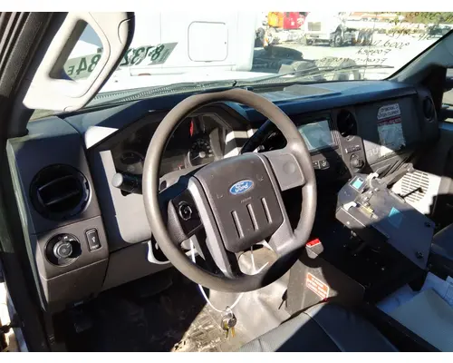 FORD F550SD (SUPER DUTY) CAB