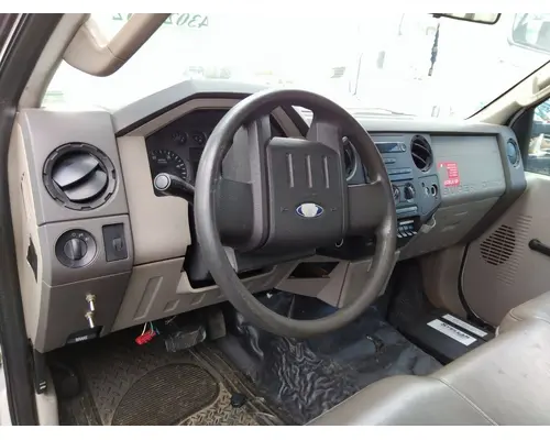 FORD F550SD (SUPER DUTY) CAB