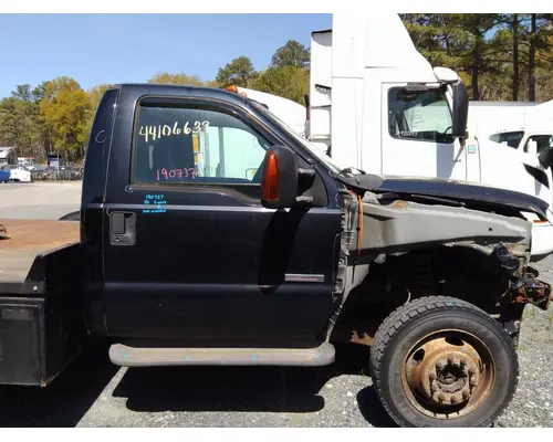 FORD F550SD (SUPER DUTY) CAB