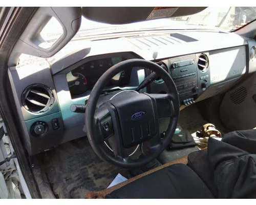 FORD F550SD (SUPER DUTY) CAB