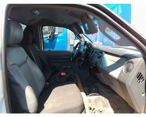 FORD F550SD (SUPER DUTY) CAB