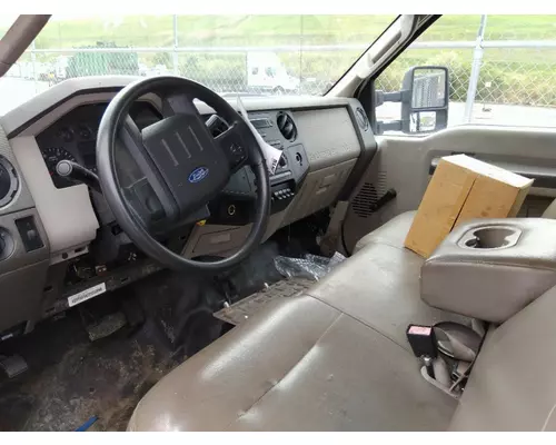 FORD F550SD (SUPER DUTY) CAB