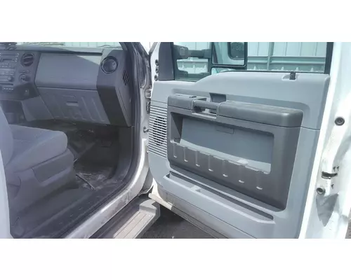 FORD F550SD (SUPER DUTY) CAB