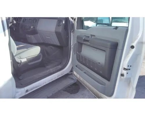 FORD F550SD (SUPER DUTY) CAB