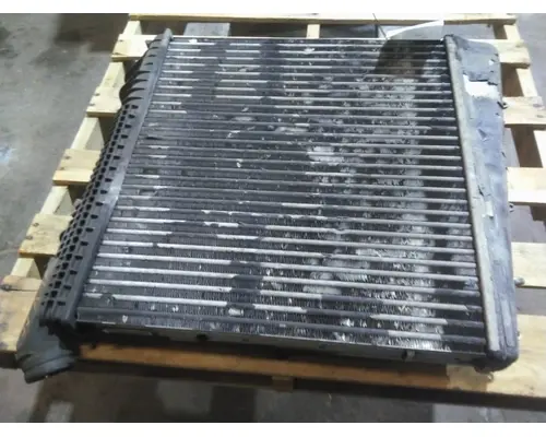 FORD F550SD (SUPER DUTY) CHARGE AIR COOLER (ATAAC)