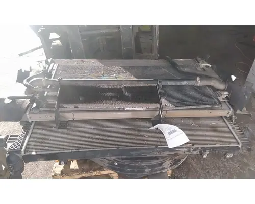 FORD F550SD (SUPER DUTY) COOLING ASSEMBLY (RAD, COND, ATAAC)