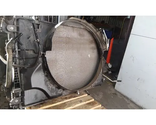 FORD F550SD (SUPER DUTY) COOLING ASSEMBLY (RAD, COND, ATAAC)