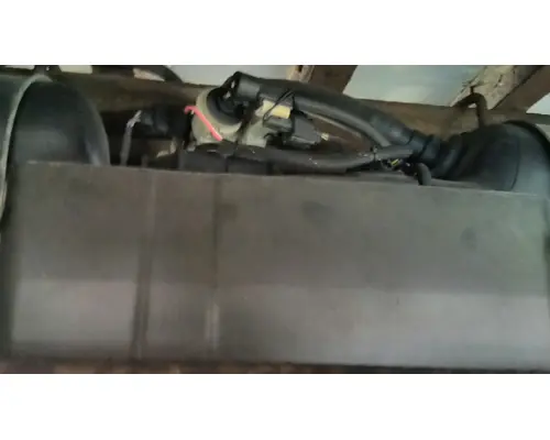 FORD F550SD (SUPER DUTY) DEF TANK