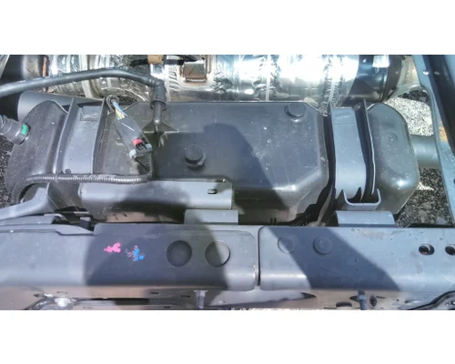 FORD F550SD (SUPER DUTY) DEF TANK