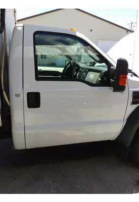 FORD F550SD (SUPER DUTY) DOOR ASSEMBLY, FRONT