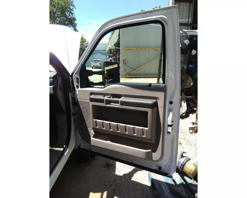 FORD F550SD (SUPER DUTY) DOOR ASSEMBLY, FRONT