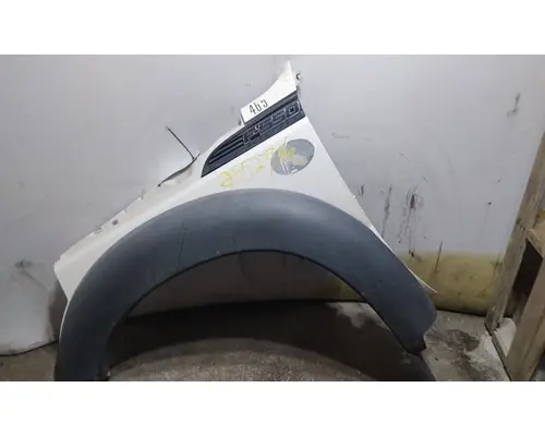 FORD F550SD (SUPER DUTY) FENDER ASSEMBLY, FRONT