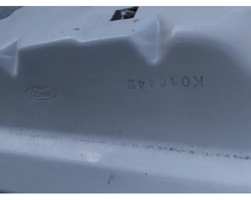 FORD F550SD (SUPER DUTY) FENDER ASSEMBLY, FRONT