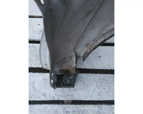 FORD F550SD (SUPER DUTY) FENDER ASSEMBLY, FRONT