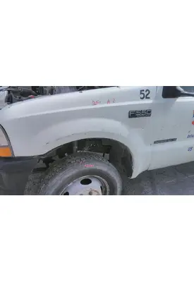 FORD F550SD (SUPER DUTY) FENDER ASSEMBLY, FRONT