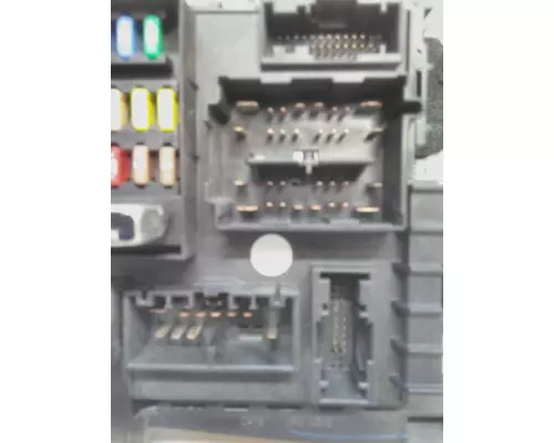 FORD F550SD (SUPER DUTY) FUSE BOX